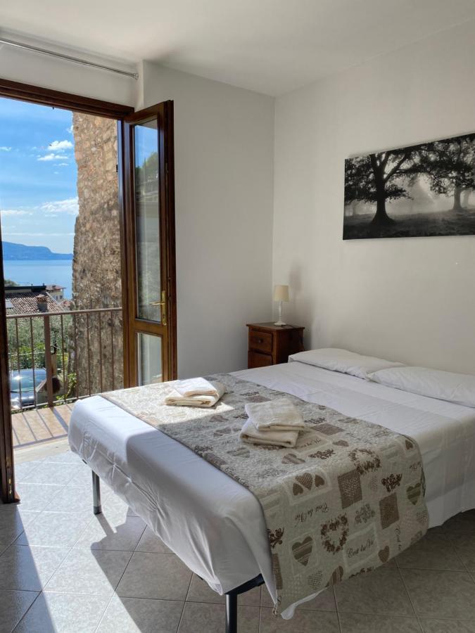 Agora' Home Gardone Riviera Eksteriør bilde